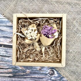 bó hoa khô mini dùng để trang trí hộp quà